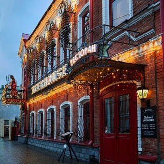 Логотип @b_house_kazan - ПИВНОЙ ДОМ «BEERHOUSE»