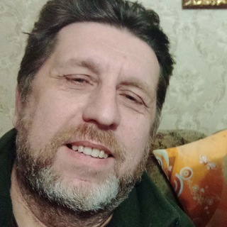 Логотип @b_taksist - Записки на капоте 🚖