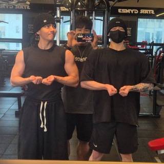 Логотип @babypopstars - thv’s baby star candy