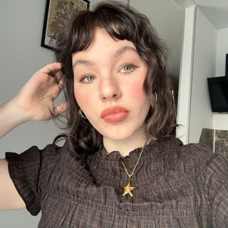 Логотип @babyptitsa - бейбиптицына 🫒✶