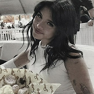 Логотип @babytax - 𝓫𝓪𝓫𝔂𝓽𝓪𝔁