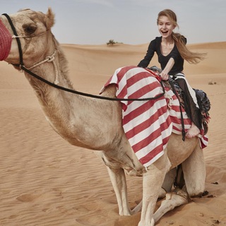 Логотип @backstagediary - A.C.