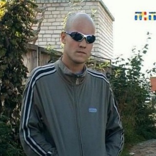 Логотип @backwheed - отборные сохраненки из 2007😂