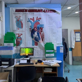 Логотип @bacmed - From bacc to med