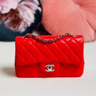 Логотип @bagstorychat - Bagstory