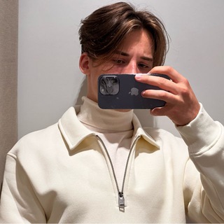 Логотип @bald_mans_closet - Каморка Лысого