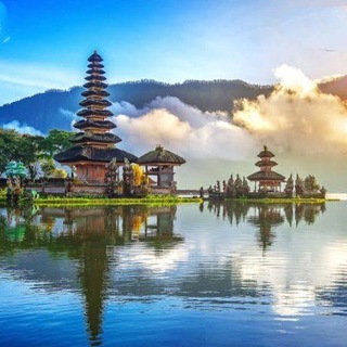 Логотип @baliwisataindonesia - 🇲🇨 VACANCY TO BALI & INDONESIA FOR FUN 🏄 🧘‍♀😍🏵