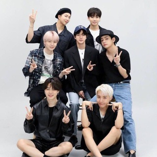 Логотип @bangtan_news - — ʙᴀɴɢᴛᴀɴ ɴᴇᴡs.