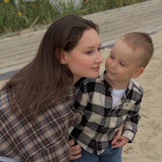 Логотип @bannikova_juli - Юля про материнство