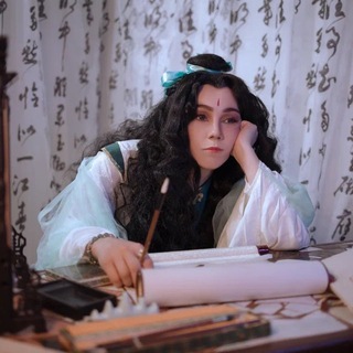 Логотип @bar_by_red_ambassador - 𝕿𝖍𝖊 𝕽𝖊𝖉 𝕬𝖒𝖇𝖆𝖘𝖘𝖆𝖉𝖔𝖗'𝖘 𝕭𝖆𝖗