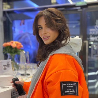 Логотип @basovasocial - Басова || пока муж на работе