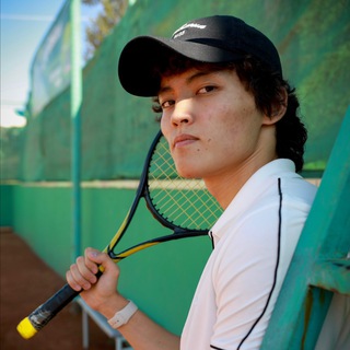 Логотип @batyrwhite - Уголок Батыра