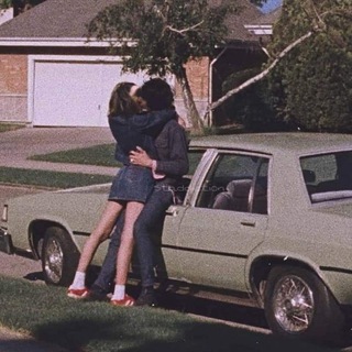 Логотип @bcntsc - B u c i n e s t h e t i c