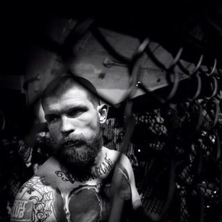 Логотип @beardserklife - Beardserk Life