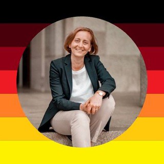 Логотип @beatrixvstorch - Beatrix von Storch