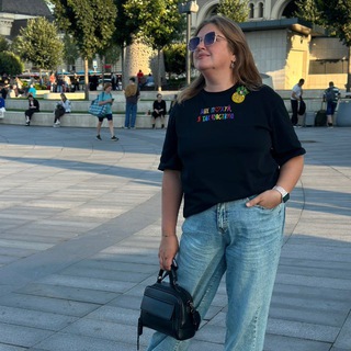 Логотип @beauty_julia_blog - Мама в Мегаполисе прогулки и обзоры