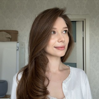 Логотип @beautyandjulie - beauty and julie