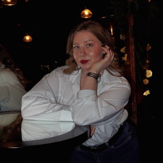 Логотип @beautyelissa - пубертатная язва 💄