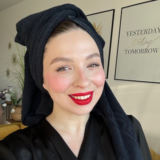 Логотип @beautyfrend - ЮЛЯ ЗНАЕТ