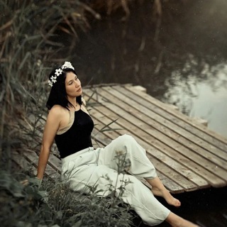 Логотип @beautyshtorm - Nadia Kesidou