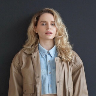 Логотип @beautysophia - бьютисóфия