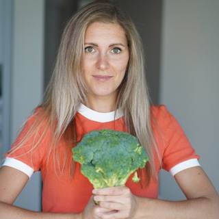 Логотип @bekkerfood - Твоя комната здоровья🥬