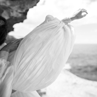 Логотип @bereginyamulier - Женское развитие 🤲🌺