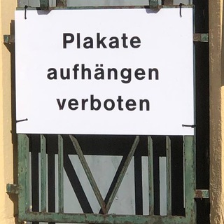 Логотип @berlinposters - events | posters | berlin