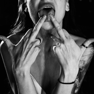 Логотип @bernsph - Фотосексолог Анна Бернс 😈