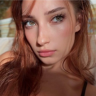 Логотип @bestiiyyaa - BESTия)