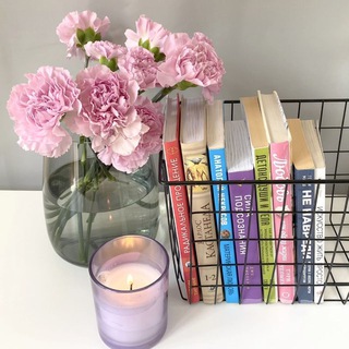 Логотип @bestwomens_books - Книги, библиотека онлайн