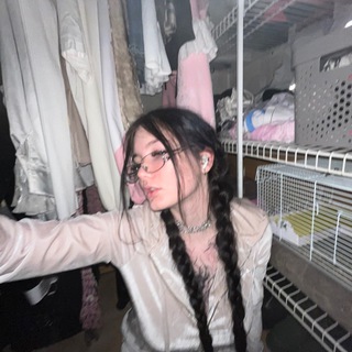 Логотип @besyaka_in - besyaka@.com