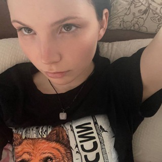 Логотип @betliop - домик лисуни 🍵