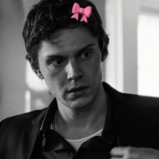 Логотип @betsyshouse - betsy’s house