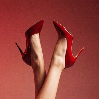 Логотип @bettercalltillert - better call ТИЛЛЕРТ