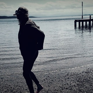 Логотип @bettinagorzolla - Bettina Gorzolla offiziell🕊️🌍🕊️🌍🕊️