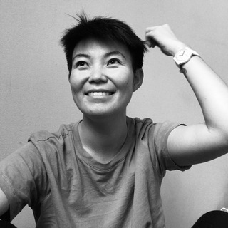 Логотип @between_bodies - Между телами