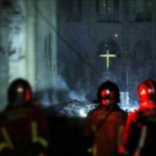 Логотип @bevirtuous - Wholesome & Virtuous