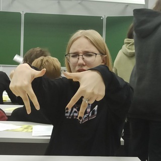 Логотип @bezmisley1 - без мыслей