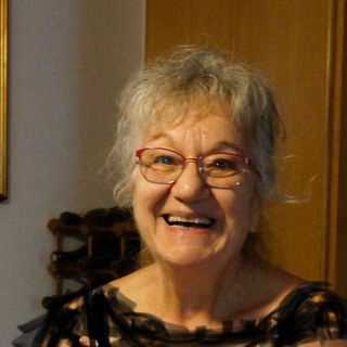 Логотип @bianchikatia - Bianchi Katia