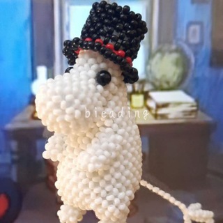 Логотип @bieadinghah - •bieading•