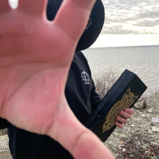 Логотип @big_brainz - Кирюха.Life