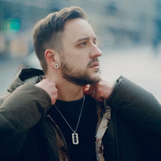 Логотип @bigfameon - ШагановЪ