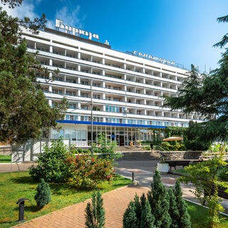 Логотип @biruza_official - Санаторий "Бирюза"|Сочи