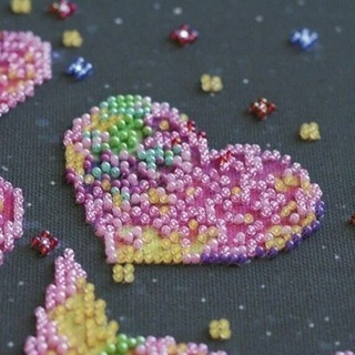 Логотип @bisers_my_lives - Схемы для бисероплетения