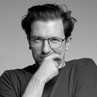 Логотип @bistree - Быстрее послушать