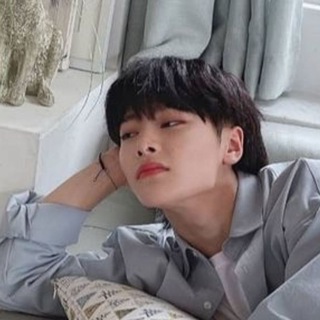 Логотип @bitchingatjeongin - чё сказал?