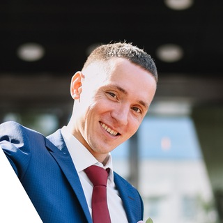 Логотип @bizberu - Иван Юшков | Бизнес-брокер