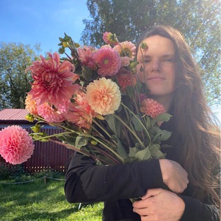 Логотип @blackhousegarden - Сад чёрного дома | Black house garden