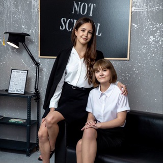 Логотип @blackwightmamba - Черно-белая мамба